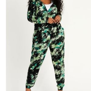 ❤️6 items for $25 sale!!❤️ Ashley Stewart Green Joggers